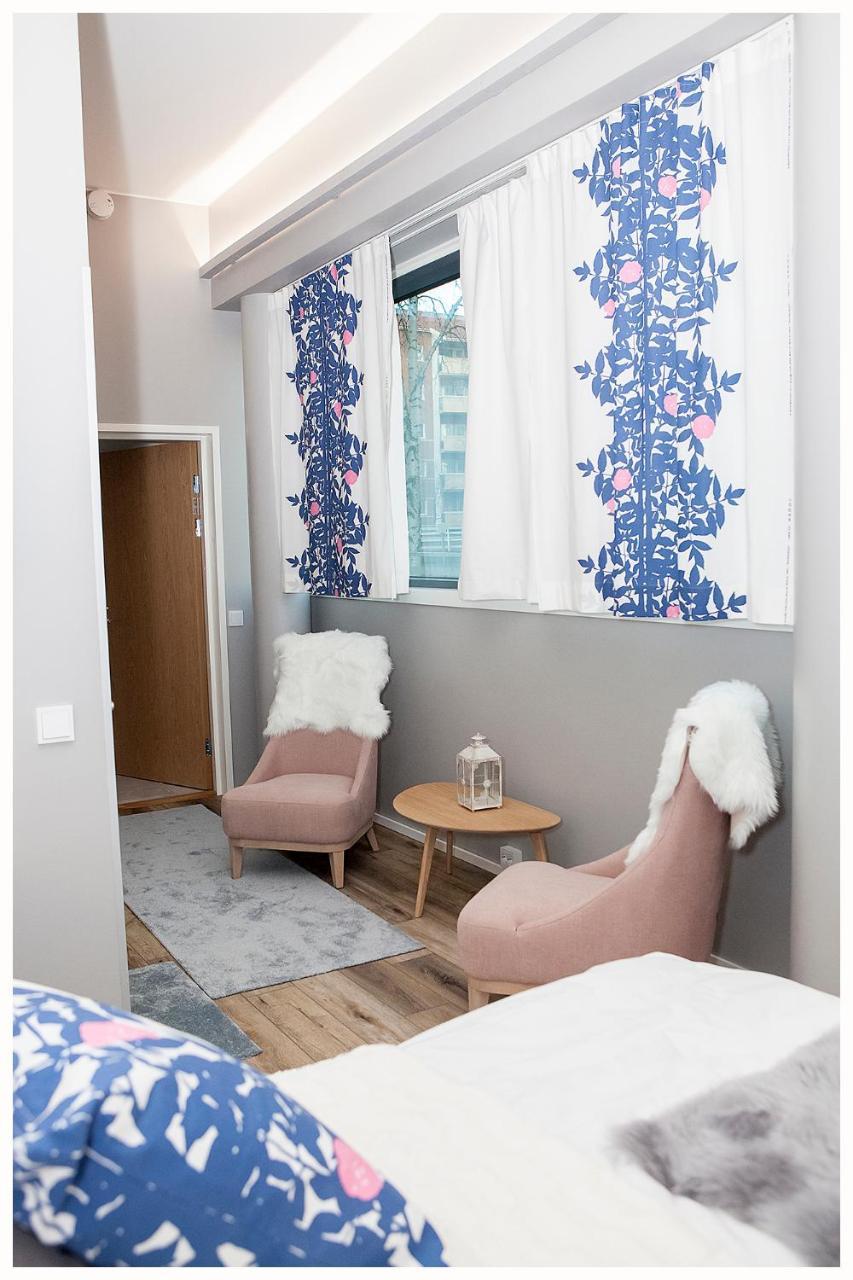Crystal Arctic Suites Rovaniemi Ngoại thất bức ảnh A room at the hotel